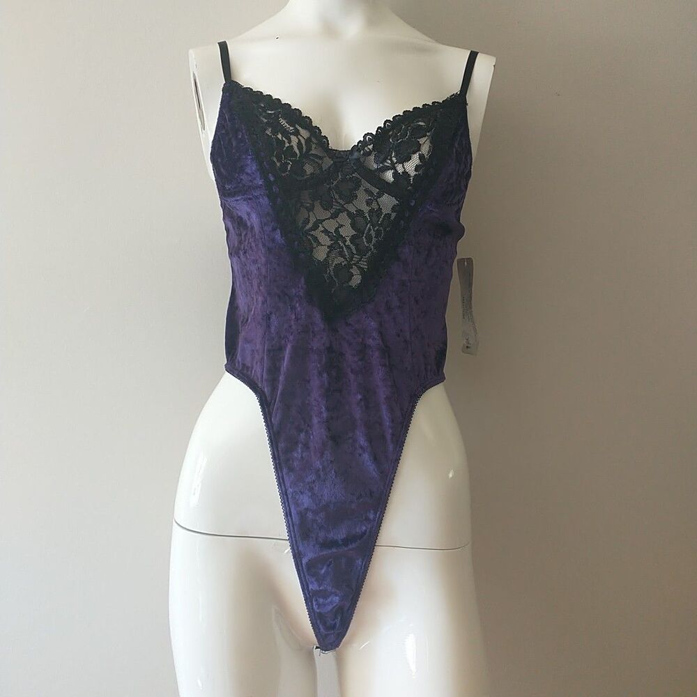 New Vtg Juliara Bodysuit Teddy M Purple Black Lace Velvet Velour Thong Romantic